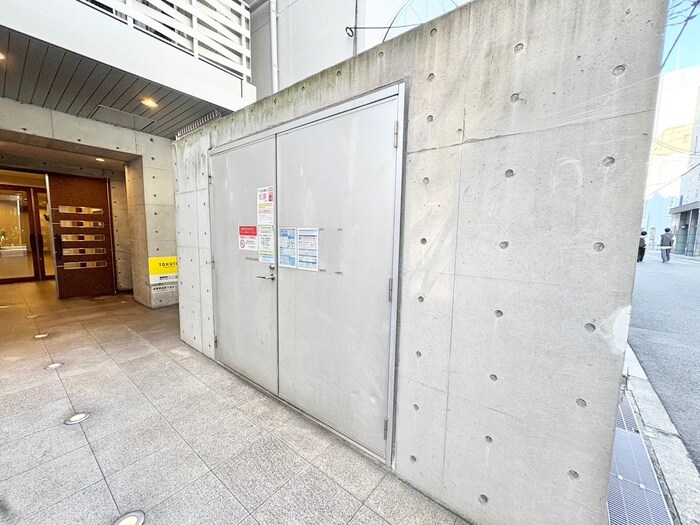 物件外観写真6　(建物設備)