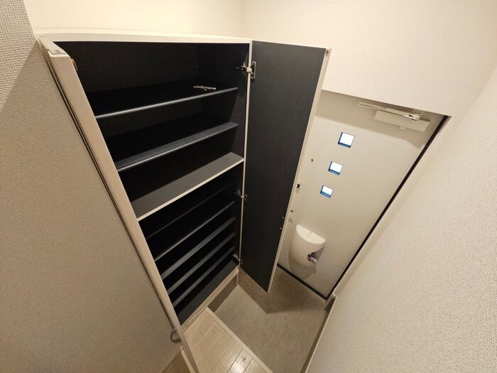 物件内観写真20　(靴箱)