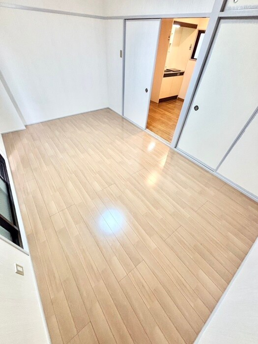 物件内観写真12　(居室)