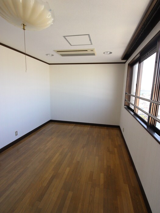 物件内観写真14　(居室)