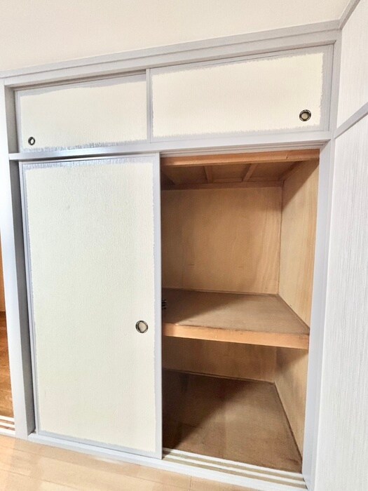 物件内観写真15　(収納)