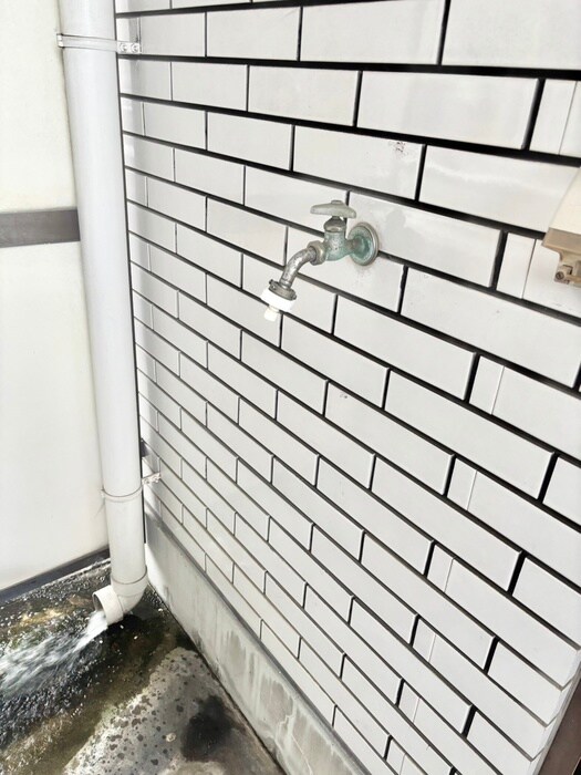 物件内観写真21　(洗濯機置場)