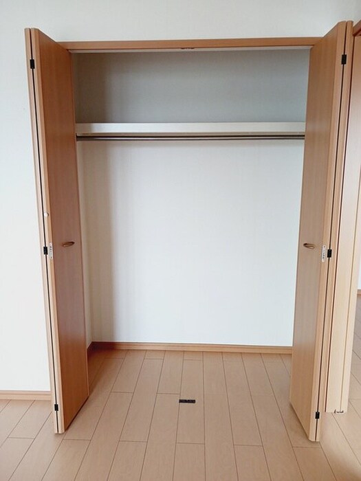 物件内観写真15　(収納)