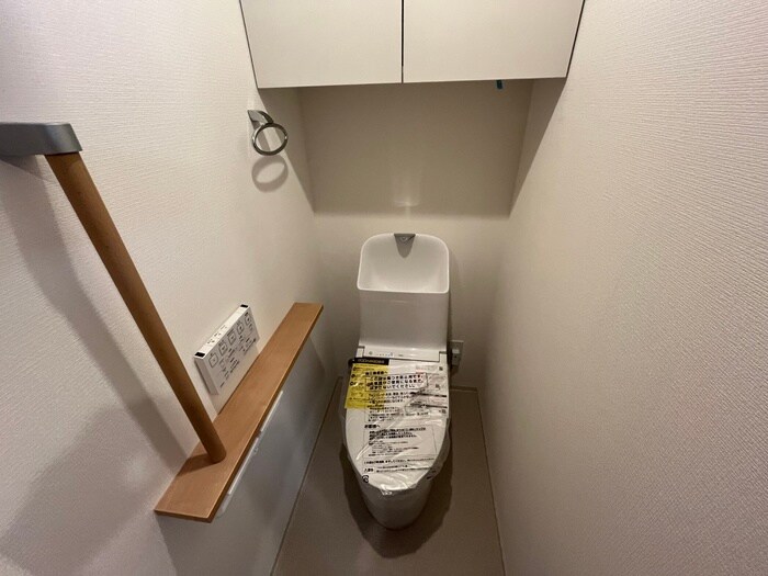 物件内観写真15　(トイレ)