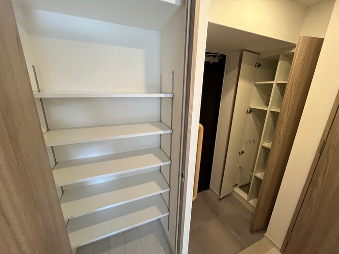 物件内観写真17　(靴箱)