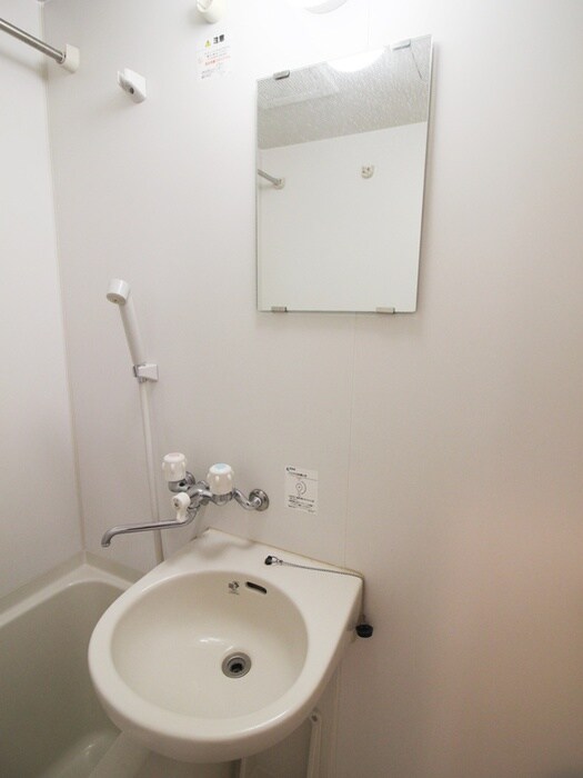 物件内観写真10　(洗面)