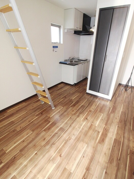 物件内観写真13　(居室)