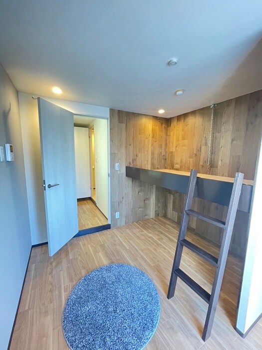 物件内観写真9　(居室)