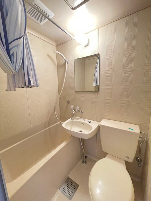 物件内観写真10　(バス／シャワールーム等)