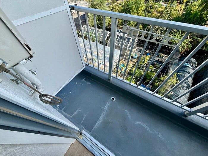 物件内観写真11　(洗濯機置場)