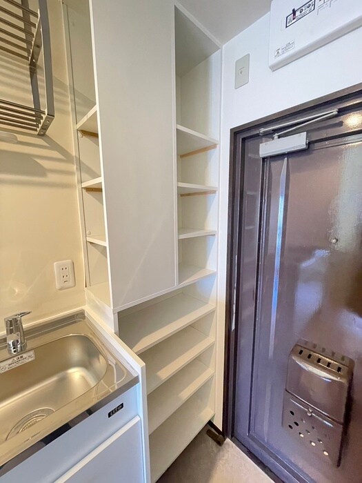 物件内観写真18　(靴箱)