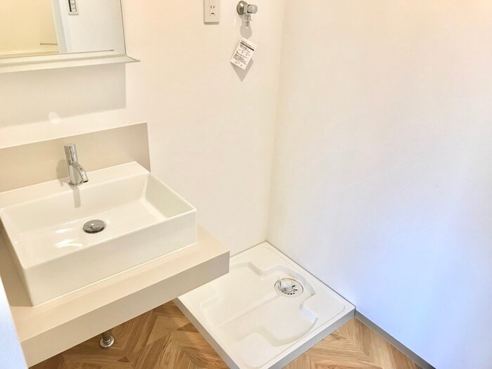 物件内観写真15　(洗濯機置場)