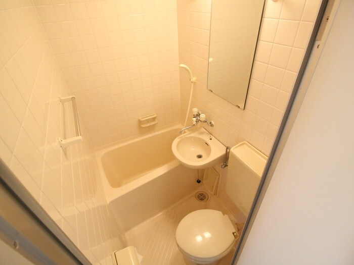 物件内観写真8　(バス／シャワールーム等)