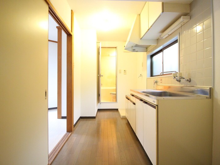 物件内観写真8　(居室)