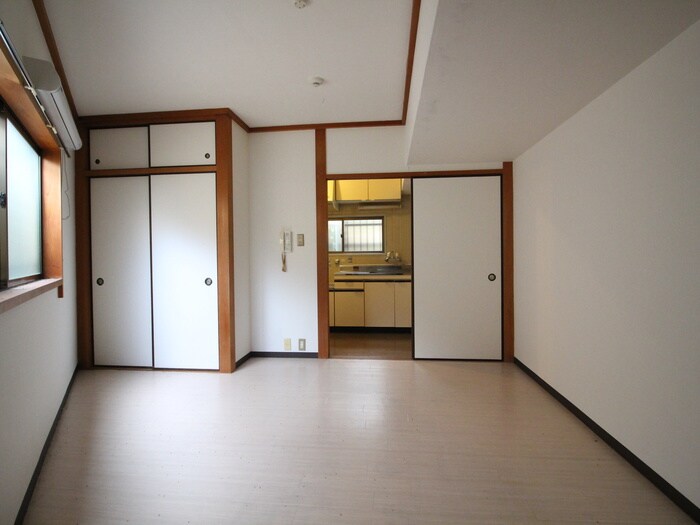 物件内観写真11　(居室)