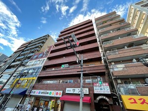 ロイヤルコ－ポサン外観写真