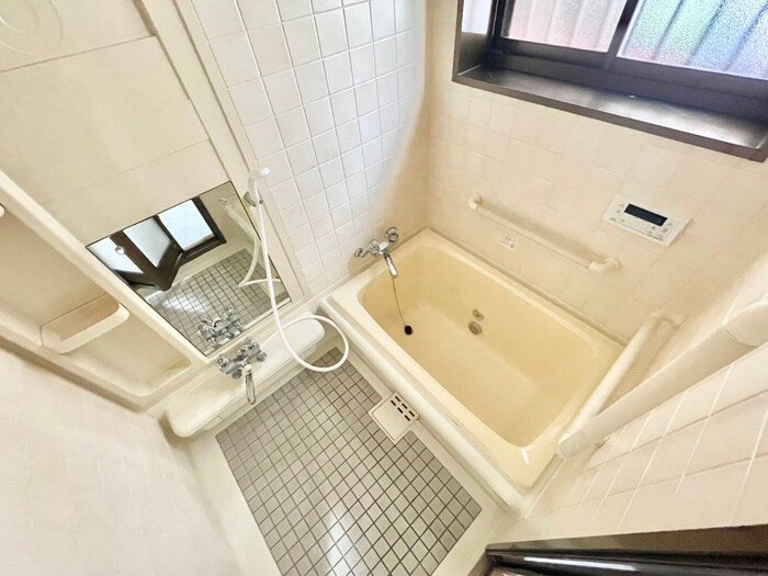 物件内観写真3　(バス／シャワールーム等)