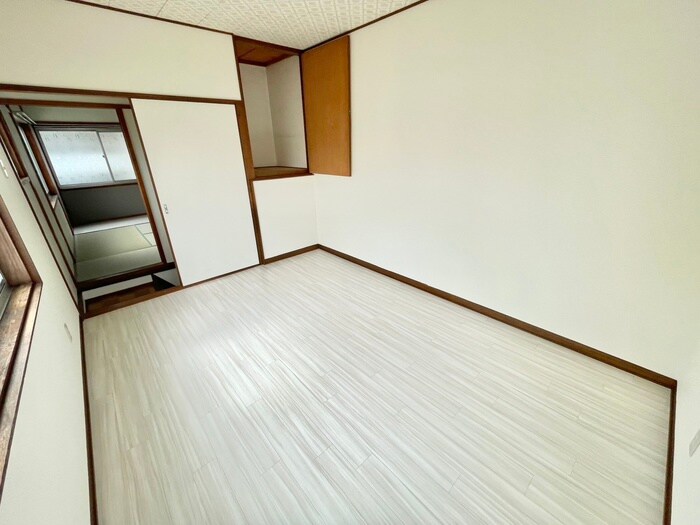 物件内観写真6　(居室)