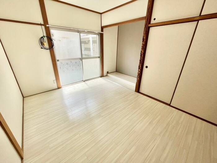 物件内観写真7　(居室)