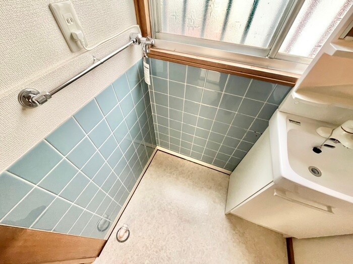 物件内観写真11　(洗濯機置場)