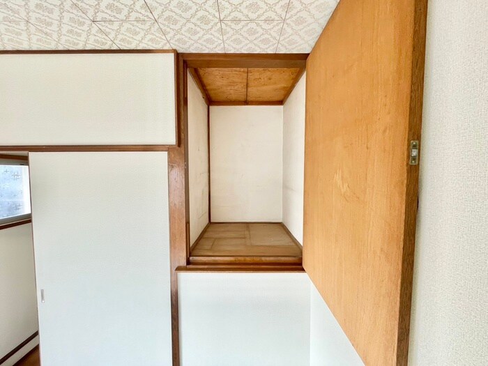 物件内観写真13　(収納)