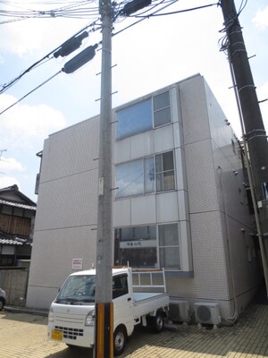 Full House (84)外観写真