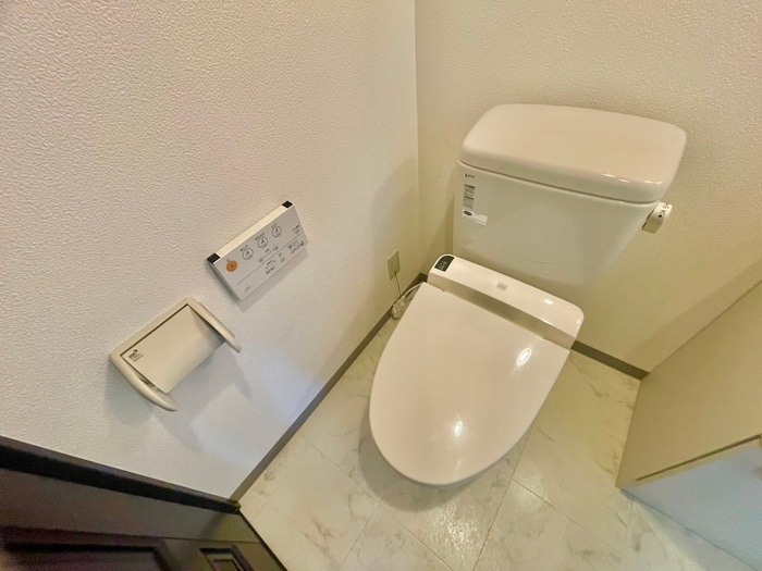 物件内観写真13　(トイレ)