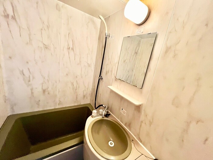 物件内観写真10　(洗面)