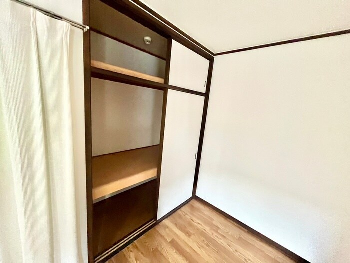 物件内観写真14　(収納)