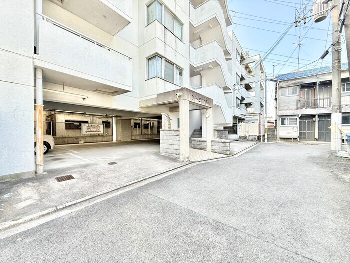 物件外観写真6　(周辺環境)