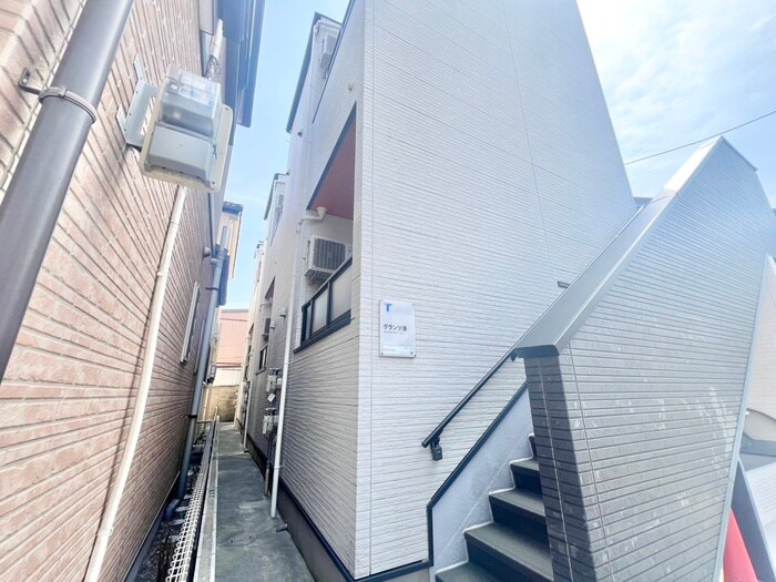 物件外観写真5　(外観写真)