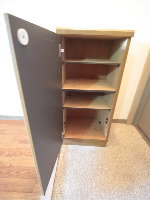 メゾンリュートの靴箱