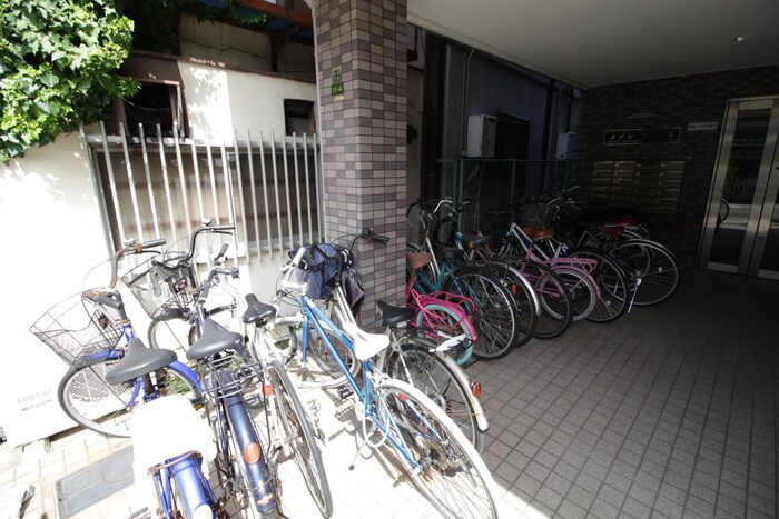 メゾンリュートの駐輪場