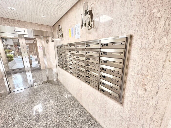 物件外観写真4　(建物設備)