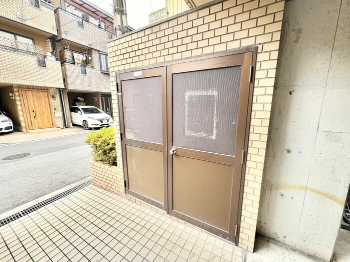 物件外観写真5　(建物設備)