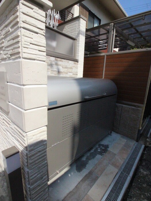 物件外観写真6　(建物設備)