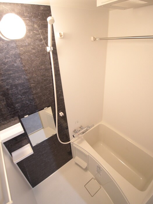 物件内観写真13　(バス／シャワールーム等)