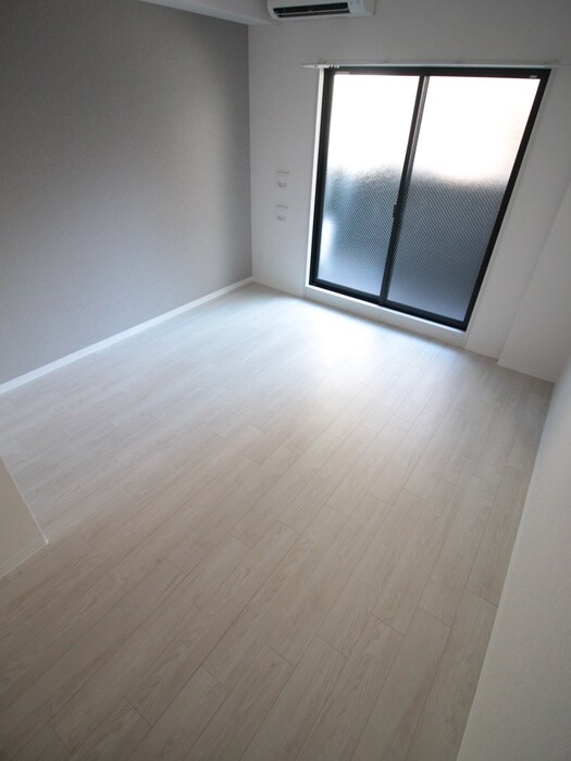 物件内観写真16　(居室)