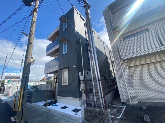 物件外観写真3　(外観写真)