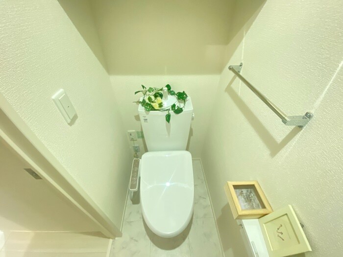 物件内観写真12　(トイレ)