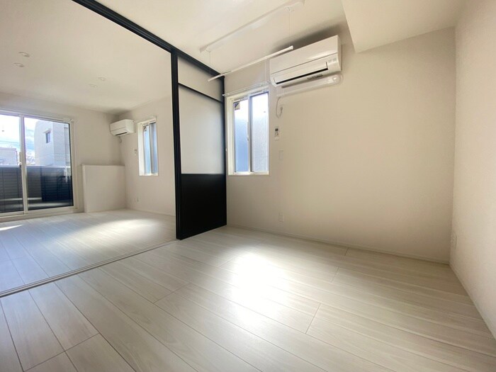 物件内観写真15　(居室)