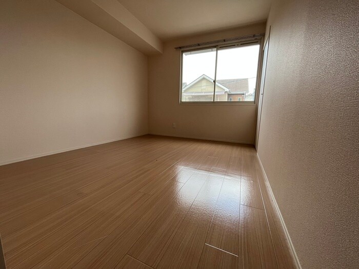 物件内観写真15　(居室)