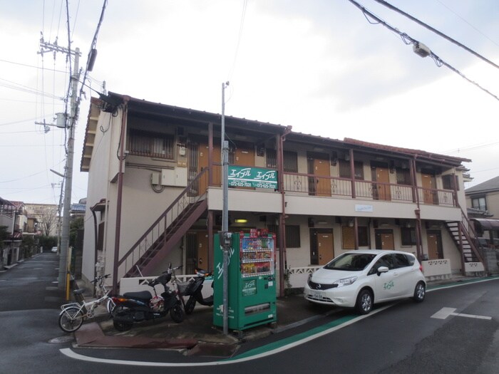 物件外観写真5　(駐車場)