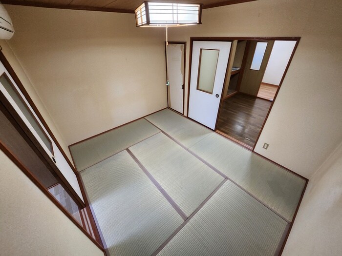 物件内観写真12　(居室)