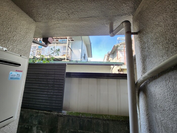 物件内観写真18　(室内からの展望)