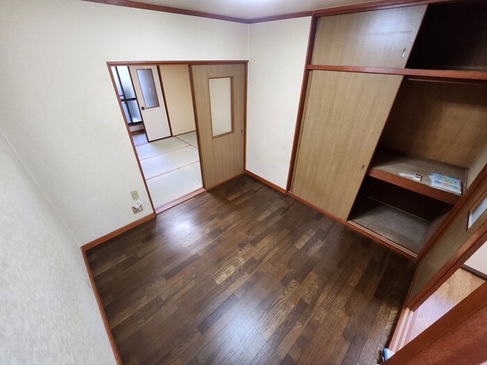 物件内観写真19　(居室)