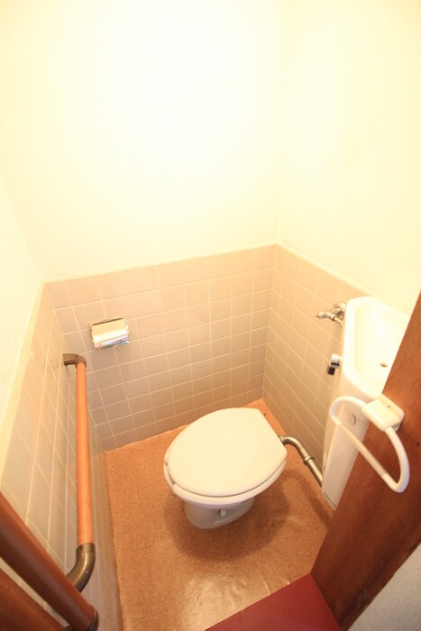 物件内観写真13　(トイレ)