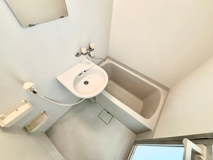 物件内観写真12　(バス／シャワールーム等)