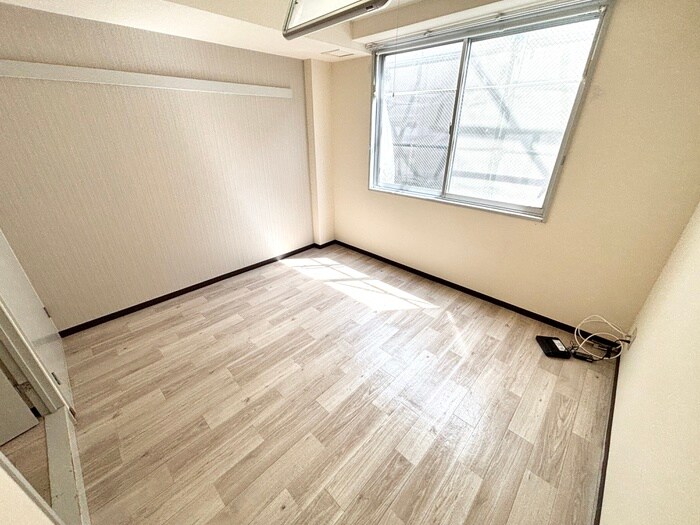 物件内観写真21　(居室)