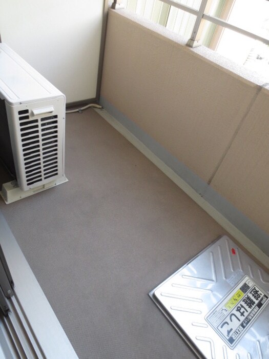 物件内観写真10　(ベランダ・バルコニー)